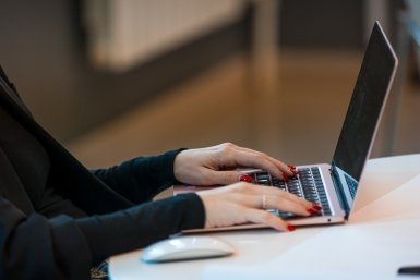 Как остановиться и не покупать на маркетплейсе — советует психиатр