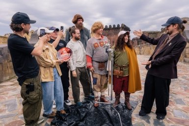 Кадр со съемок &quotОчень сказочные дела&quot (18+)